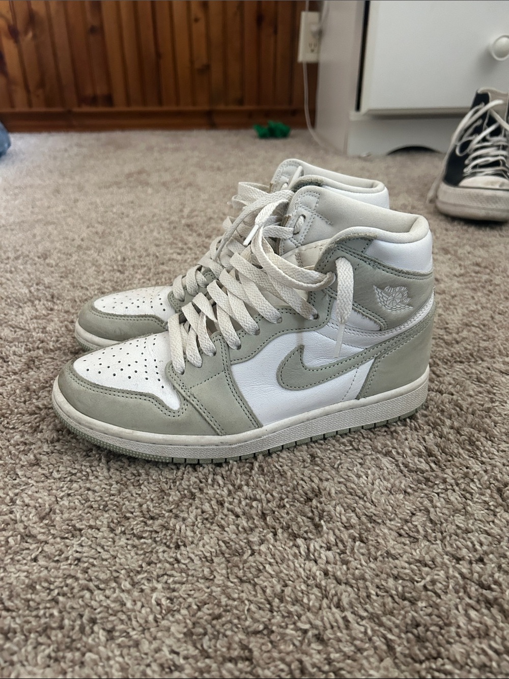 Nike Women’s High-Top Sneakers in White and Light Gray